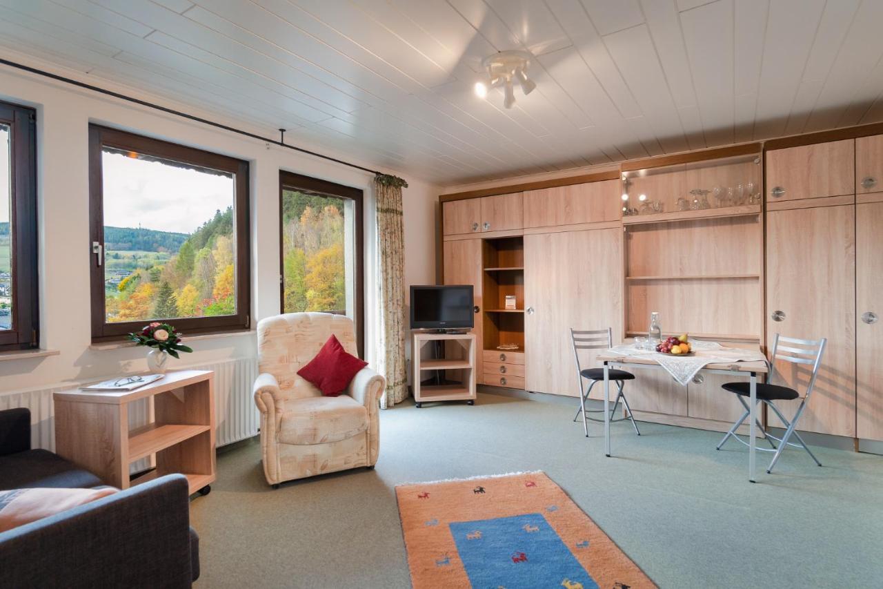 Cafe Alt Willingen Lägenhet Exteriör bild
